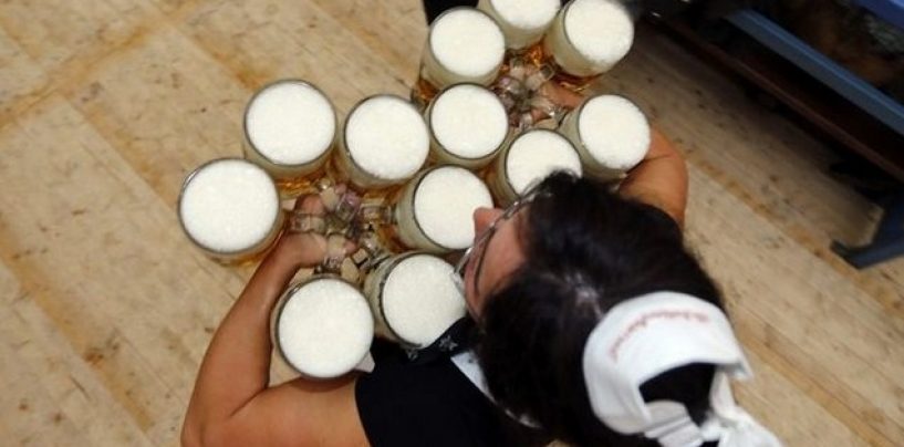 ” O’ ZAPFT IS ! ”  REKORDNI OKTOBERFEST