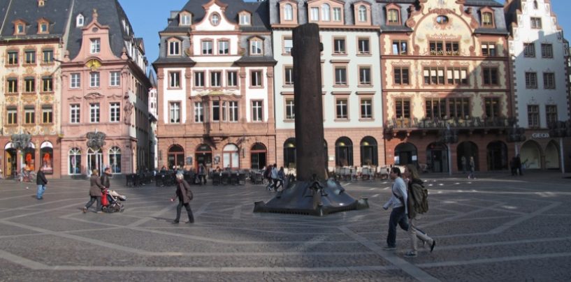 SANDRA ŠVALJEK U MAINZU