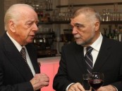 ZVIŽDUCI MESIĆU ČULI SU SE DO BEOGRADA