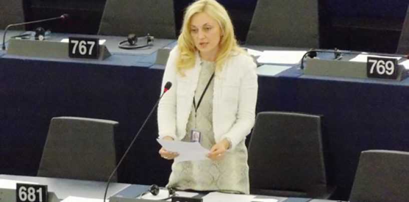 MARIJANA PETIR OBILAZI NASADE ZAGREBAČKIH TREŠANJA