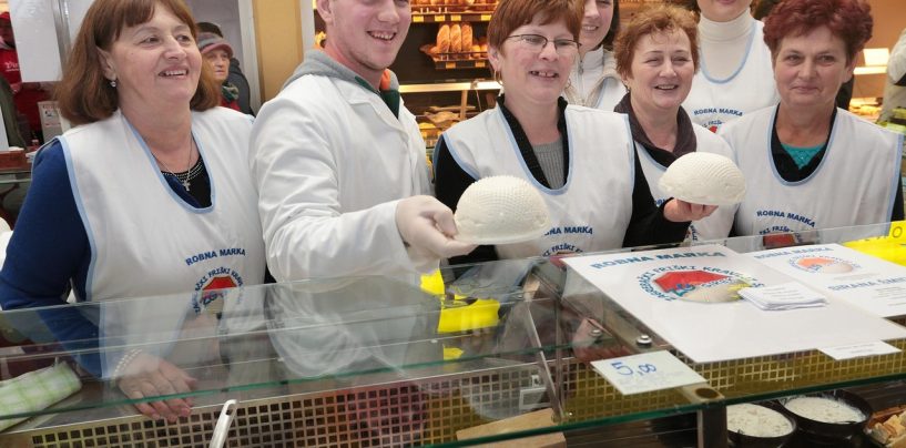 ZAGREBAČKI SIREK SADA I NA DOLCU