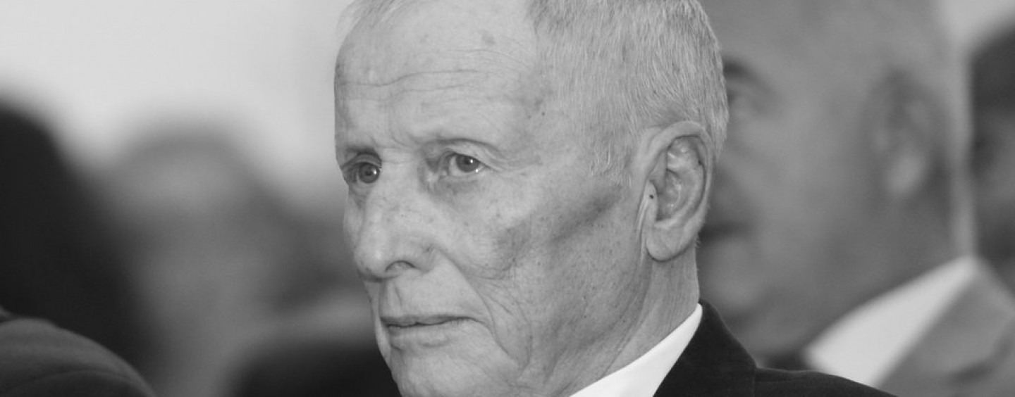 IN MEMORIAM ROMAN GEBAUER