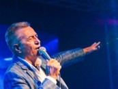 MOŽE NA HRT, A PJEVAO JE : “DOŠLA MAJKA SINA DA POTRAŽI, PA SE JAVLJA ĐENERALU DRAŽI…”