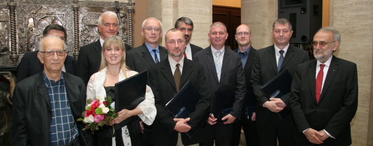 DRUŠTVO JE DEZORJENTIRANO, NA DJELU JE DESTRUKCIJA