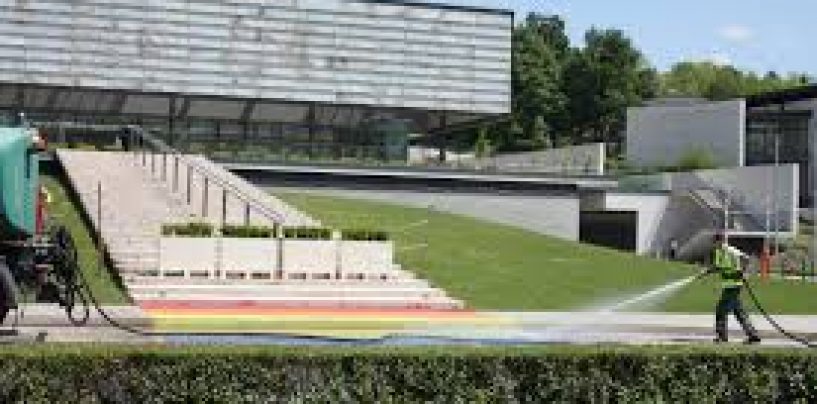UKLONJENA LBGT DUGA S PLOČNIKA