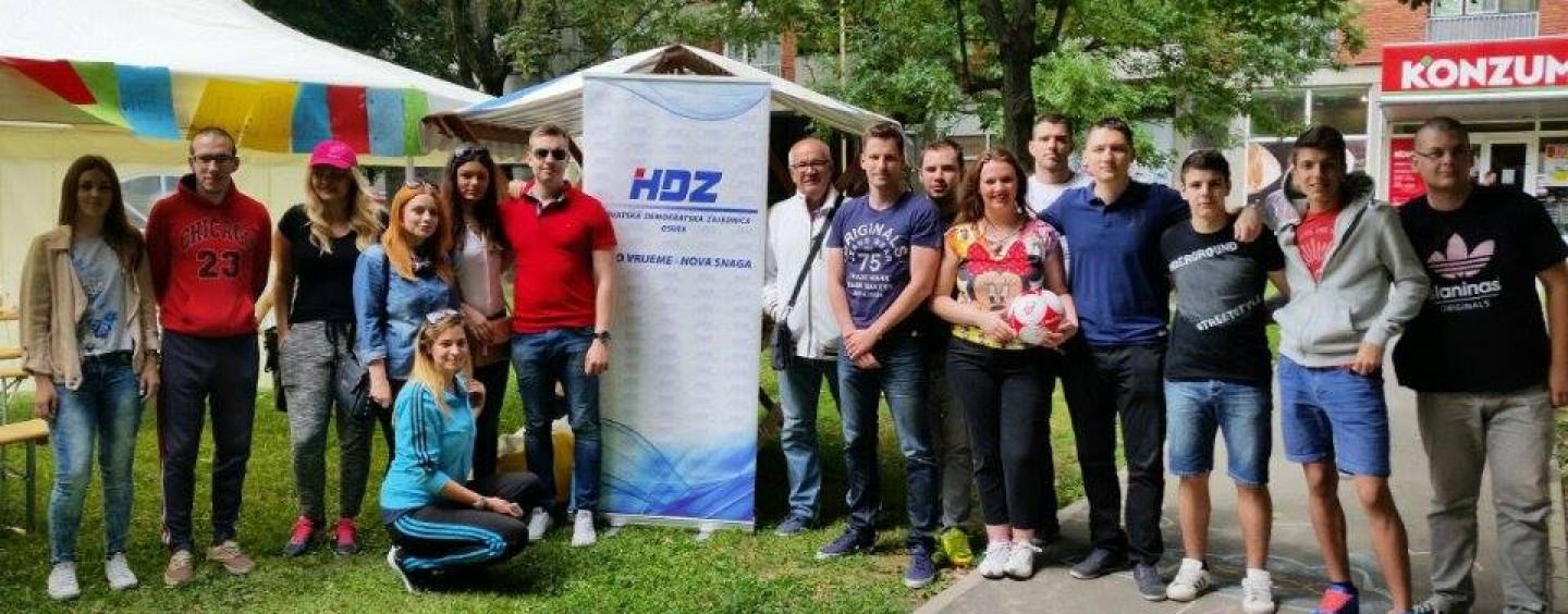 MLADEŽ HDZ-a OSIJEK ORGANIZIRALA IGRAONICU ZA DJECU
