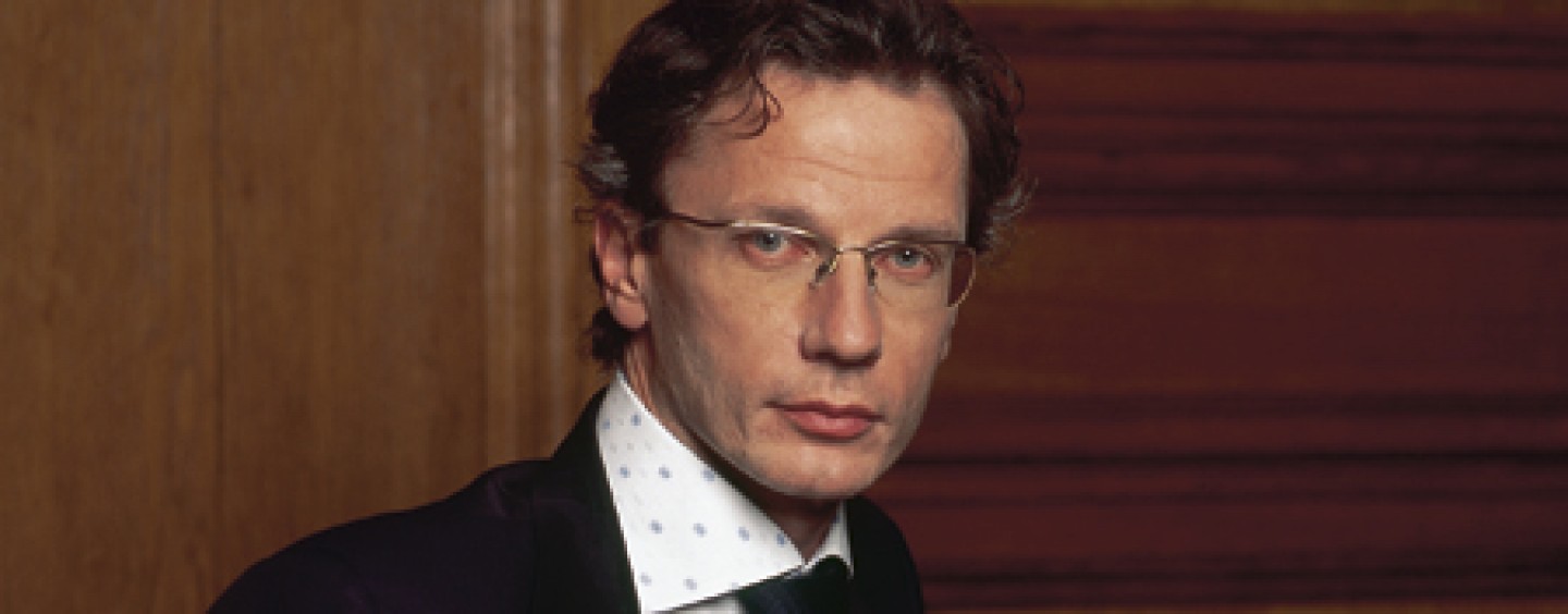 HČSP: VUJČIĆ JE VELEIZDAJNIK I ULIZICA KOMERCIJALNIH BANAKA