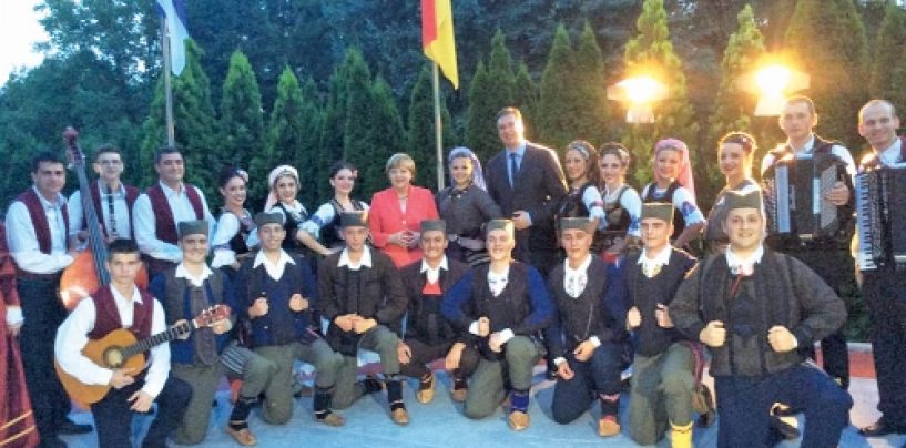 ANGELA MERKEL VOLI ĆEVAPE