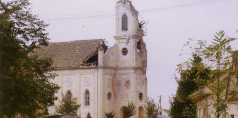 ODLUKU JE LI STEPINAC SVET DONOSE ONI KOJI SU RUŠILI KATOLIČKE CRKVE I ISUSU SU KOPALI OČI, A U DJEVICU MARIJU SU RAFALNO PUCALI