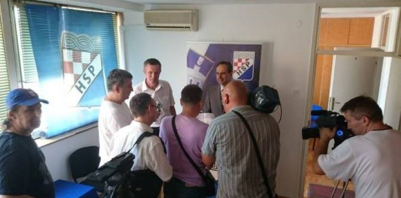 U HSP-u  ODBILI ŽIRINOVSKOG