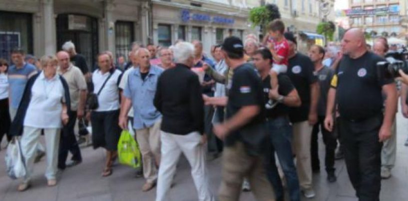 U AUSTRALIJI KAD SMO IMALI ANTIKOMUNISTIČKE PROSVJEDE POLICIJA JNAS JE  ŠTITILA