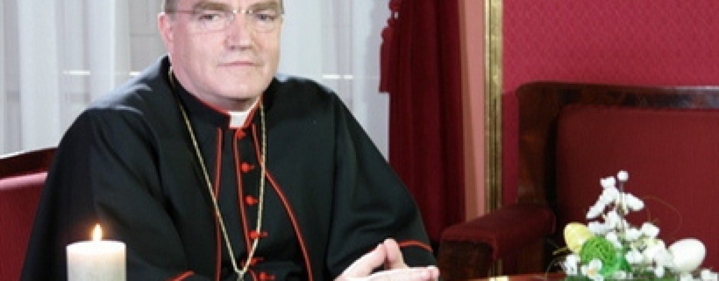 ZAŠTO JE CRKVA NE ODGOVORI NA UVREDE IZ SRBIJE?