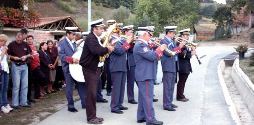 SISAČKO GROBLJE UVELO NAKNADU ZA STAJANJE NA TLU