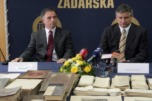 karamarko-arhivsku-grau-predao-pupovcu-u-obrovcu-504x335-20090521-20101019011837-201197
