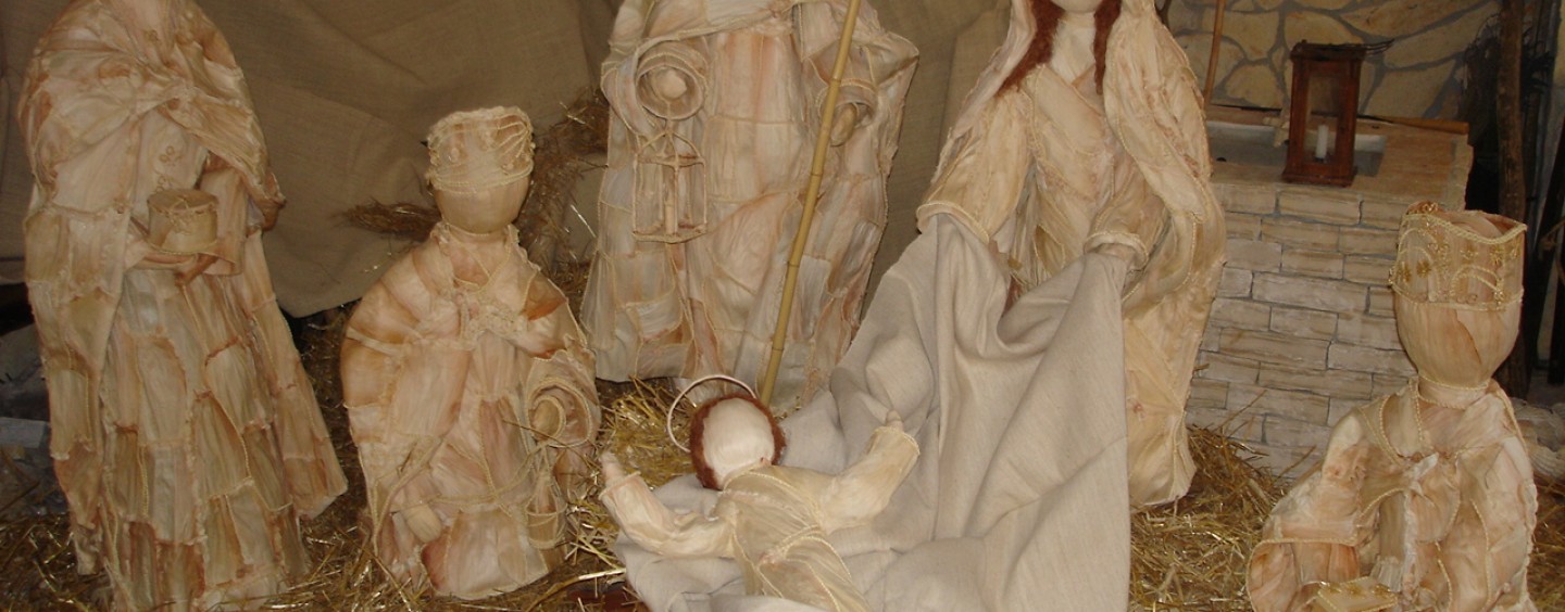 IZLOŽBA BOŽIĆNIH JASLICA U HRVATSKOJ KUĆI