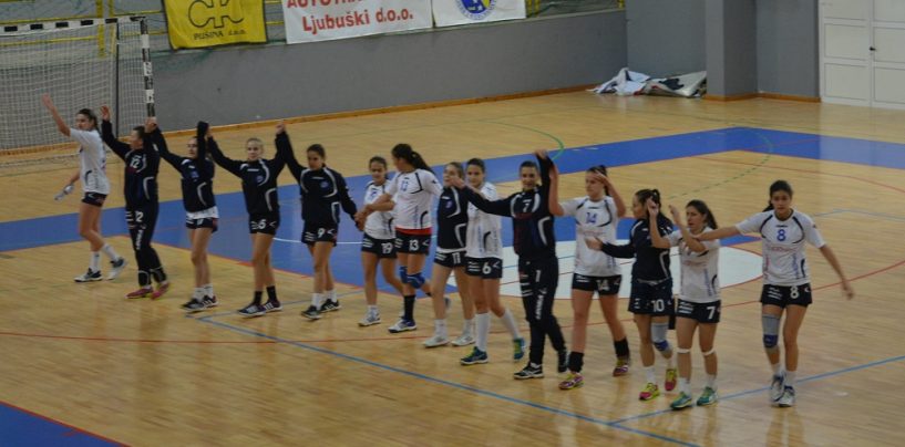 RUKOMETAŠICE GRUDE AUTOHERCA KOD BANDIĆA