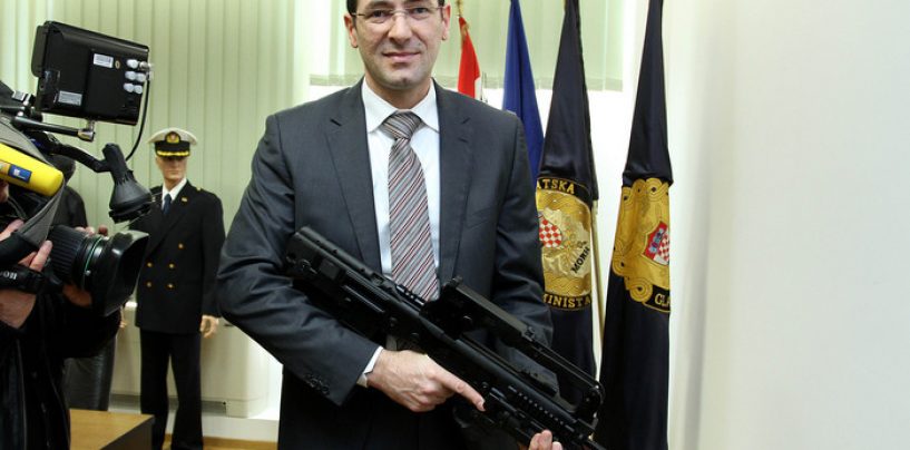 KOTROMANOVIĆ JE POKAZAO DA SE U HRVATSKOJ ISPLATI ŽIVJETI JEDINO AKO SI NA VLASTI