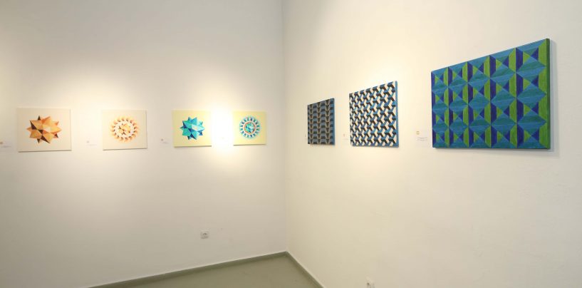 KONTEPLATIVNO DOŽIVLJENI PODOVI MLETAČKIH CRKVI U SLIKAMA MIRJANE MAROVIĆ