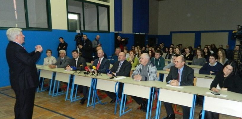 TODORIĆ BI TREBAO ODRŽATI JEDAN MOTIVACIJSKI GOVOR I U BRANITELJSKOM ŠATORU