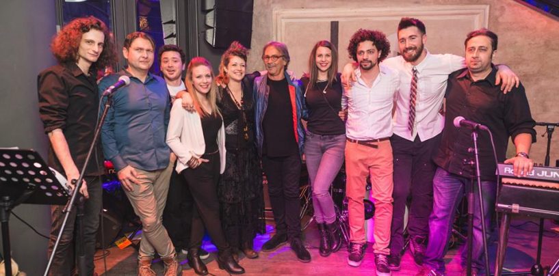 The A! ZA MJESEC DANA IZDAJE ALBUM