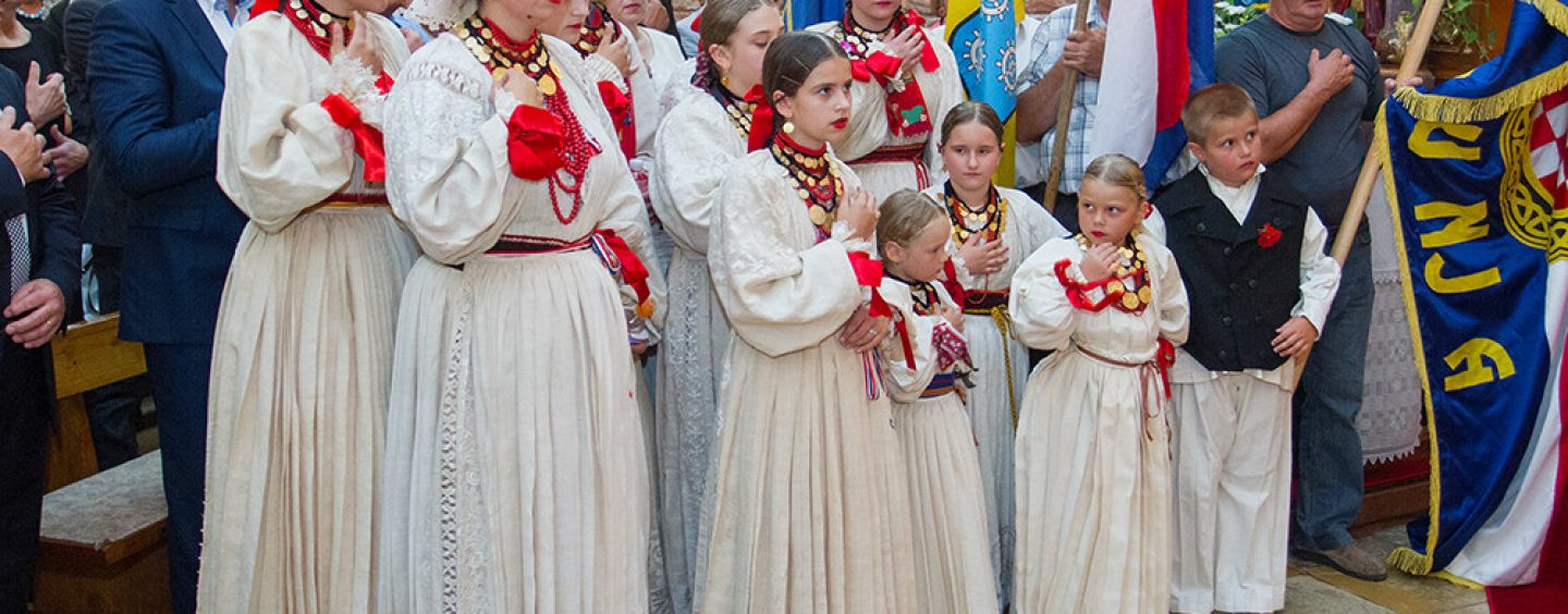 300 GODINA ŽUPE SUNJA