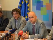 BESPOVRATNA SREDSTVA EU ZA “RAZVOJ E-USLUGA”