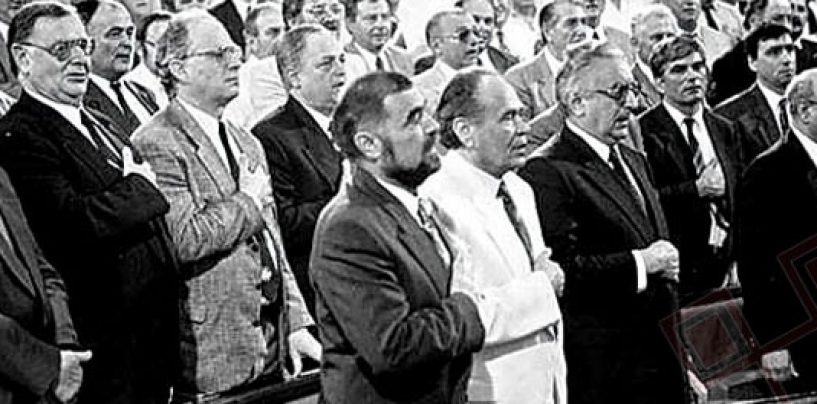 POSLIJE SVAKIH IZBORA MIJENJALI BI SVOJU POVIJEST