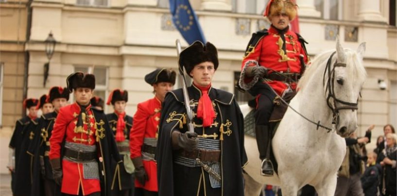 KRAVAT PUKOVNIJA ZA DAN KRAVATE