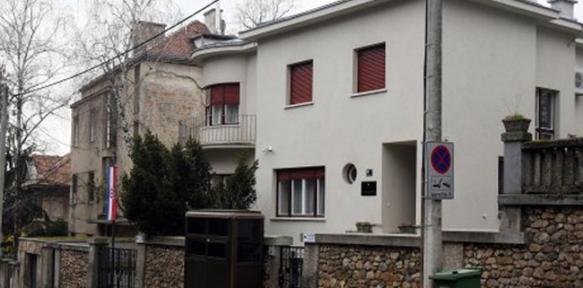 PA-PA ŽALOSNI PREDSJEDNIČE