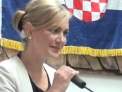 BRUNA ESIH NE RAZUMIJE ŠTO JE TO DEMOKRACIJA I DEMOKRATIZACIJA DRUŠTVA