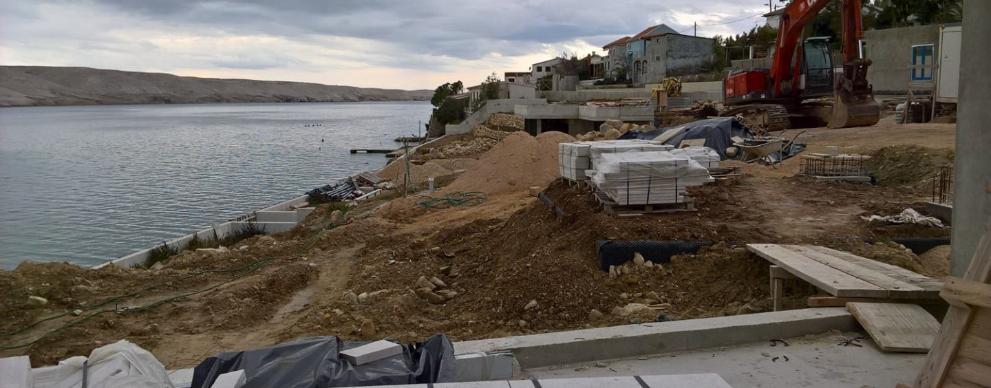 MIŠKOVIĆEVO GRADILIŠTE U MIŠKOVIĆIMA I DALJE BEZ ZABRANE