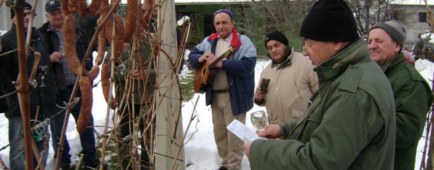 ŠKRLET SU OBOŽAVALI I RIMLJANI