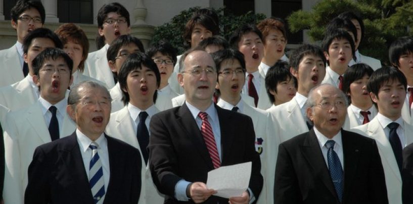 DRAGO ŠTAMBUK DOBITNIK NAGRADE ZVONIMIR GOLOB