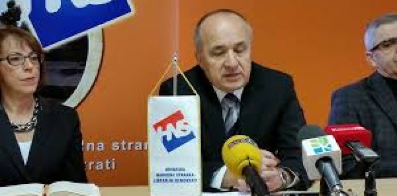 SISAČKIM UMIROVLJENICIMA USKRS DOLAZI SAMO PRED IZBORE SVAKE ČETVRTE GODINE