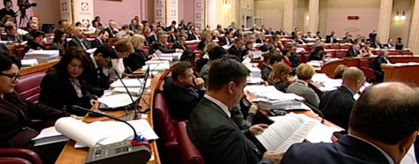 POLITIČKA ELITA JE NAJGORI DIO DRUŠTVA