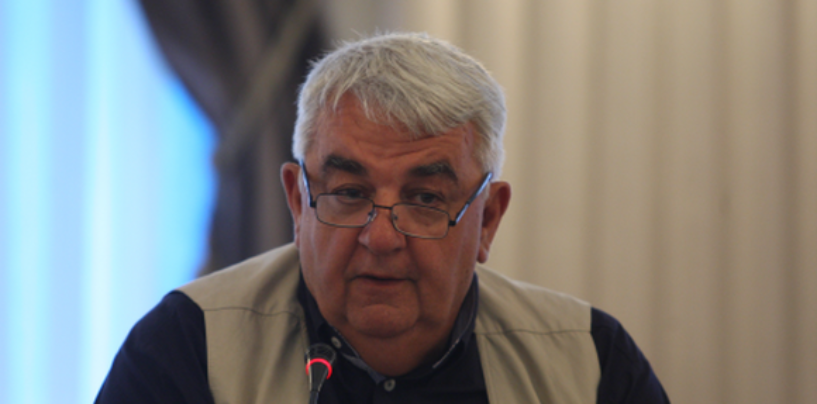 IZ VESNE PUSIĆ BAZDI ZADAH PROTEKLIH VREMENA