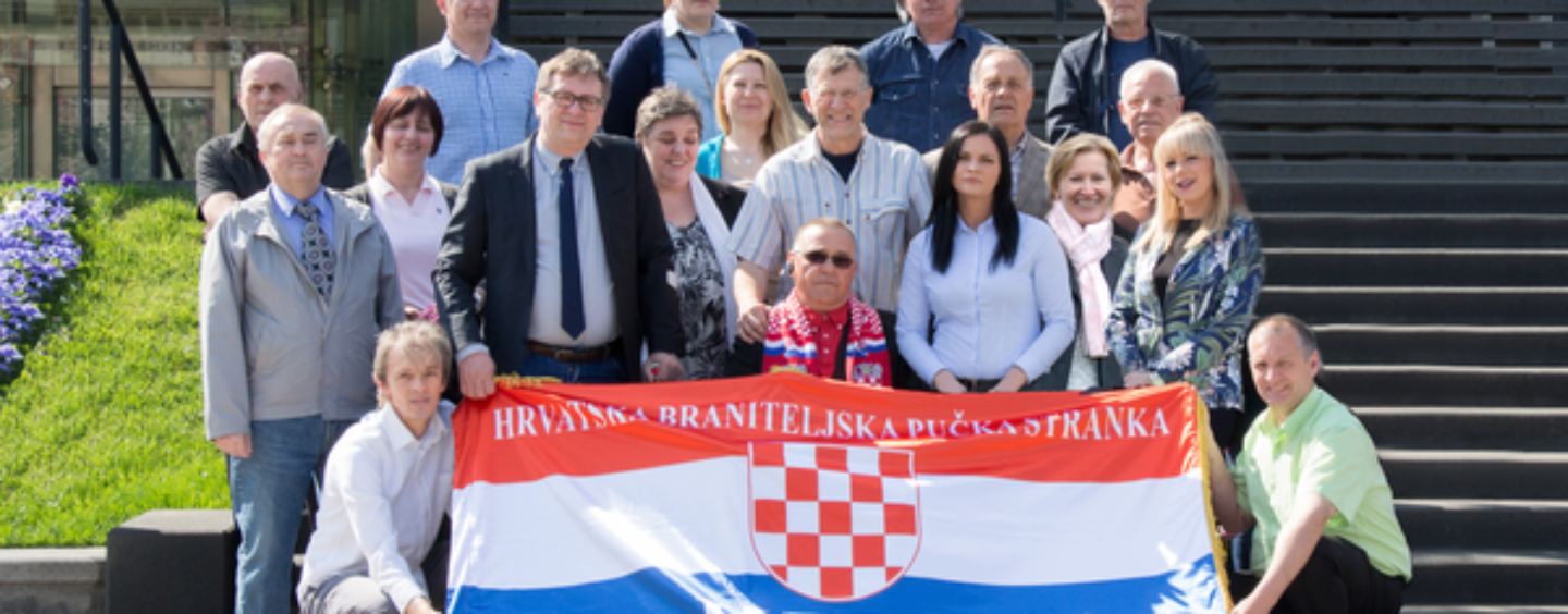 POZIVAMO VLADU DA POČNE RADITI ZA GRAĐANE