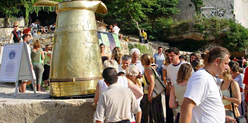 ZA BAJRAM U SISKU KAHVA IZ NAJVEĆE DŽEZVE I 8000 FILDŽANA