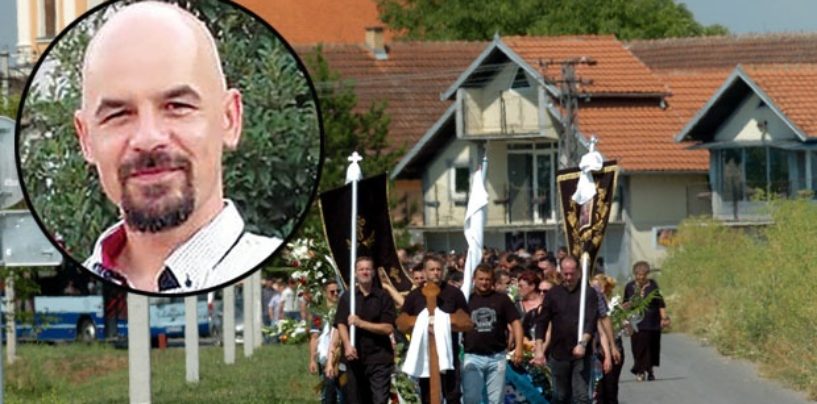 STOTINE LJUDI ISPRATILE OCA KOJI JE U PULI NA PLAŽI SPASIO SINA