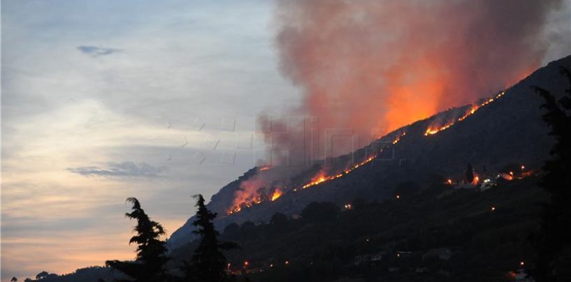POMOĆ ZAGREBA POŽARIŠTIMA U DALMACIJI