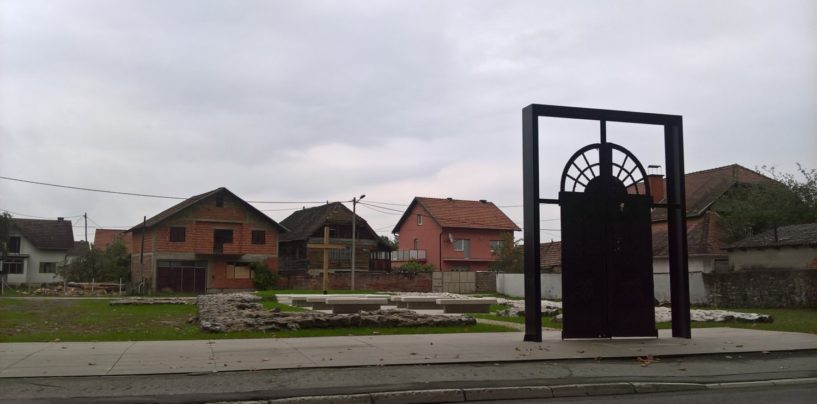 RATNI KULTUROCID U GLINI