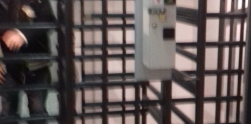 ALCATRAZ U WC-u NA SPLITSKOM KOLODVORU