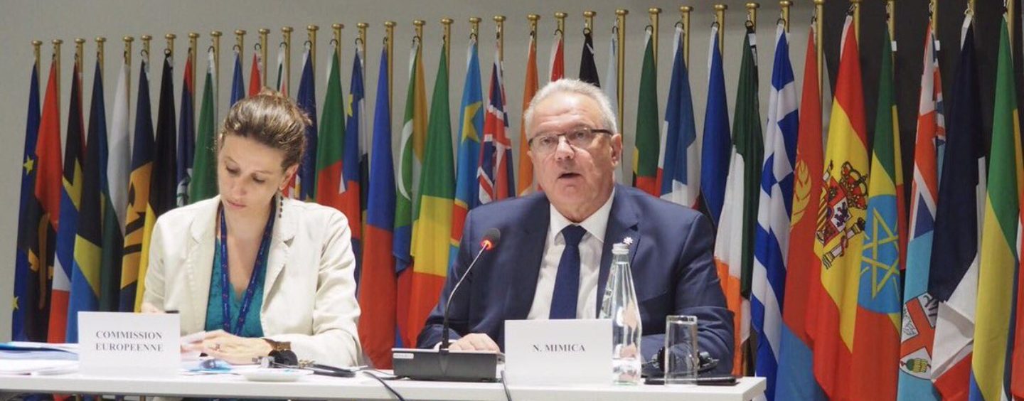 KAKVU KORIST HRVATSKA IMA OD BEZLIČNOG BIROKRATA NEVENA MIMICE?