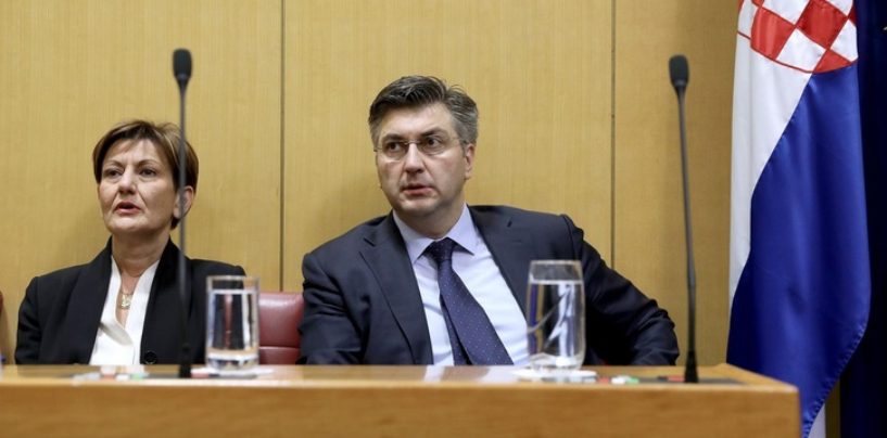 NEDEMOKRATSKO NASILJE ČOVJEKA KOJI JE DOBIO 18, A HNS 1 POSTO GLASOVA