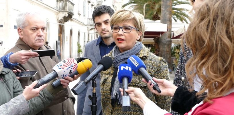 MOŽE LI PLENKOVIĆ IGNORIRATI I SPLITSKU RIVU?