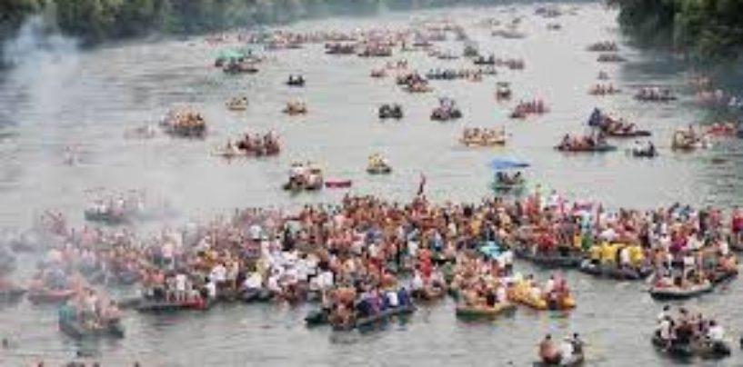 BANDIĆ U BAJINOJ BAŠTI NA DRINSKOJ REGATI