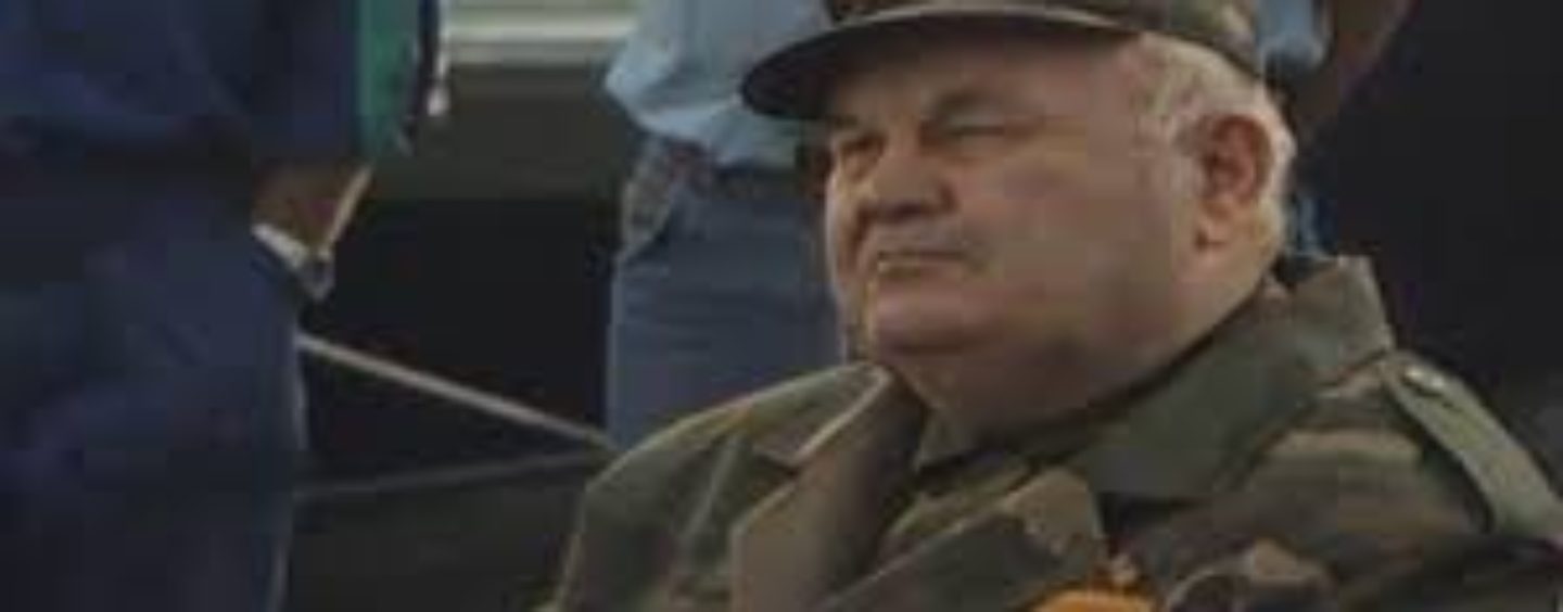 SISAČKA GRADONAČELNICA NAGRAĐUJUĆI BRANITELJE PONOVNO PRESKOČILA JANKA BOBETKA