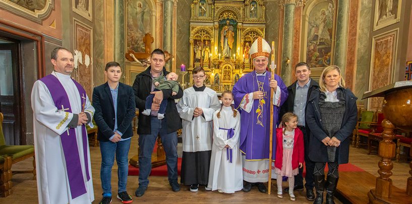 KRŠTENJE PETOG DJETETA U OBITELJI DERMIŠEK