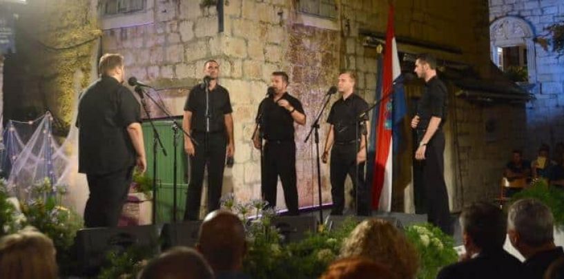“VRATIT ĆE SE NAŠA DICA” PIVA KLAPA MUNITA