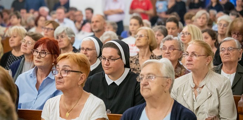 KRIŽEVO U SISAČKOJ KATEDRALI